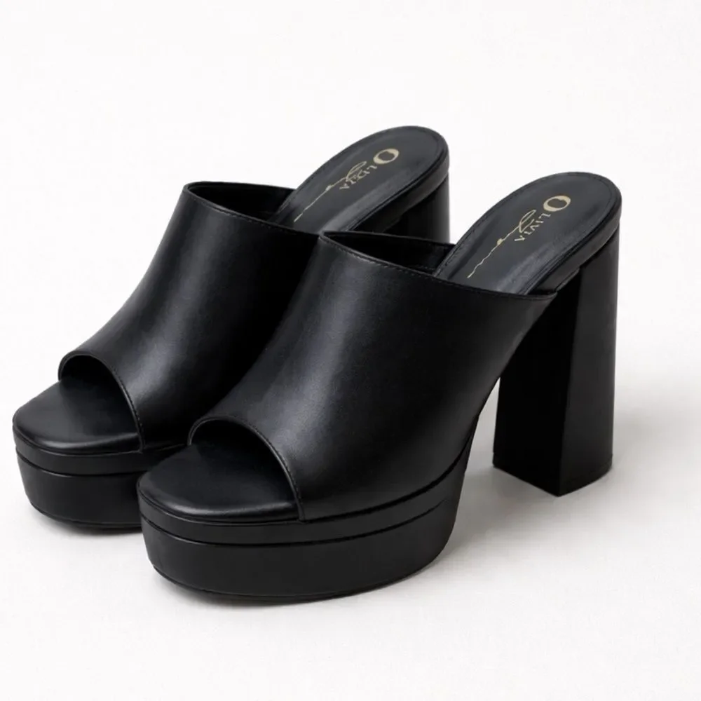 OLIVIA black faux leather chunky platform open toe mule heels Y2K size 7